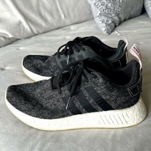 Women's Adidas NMDR2 in black with Pink